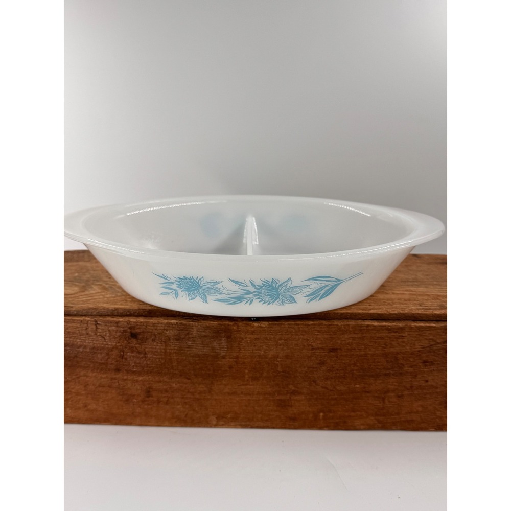 Pyrex Blue Thistle Divided Serving Dish Vintage Milk Glass Oval Casserole 1.5 Qt